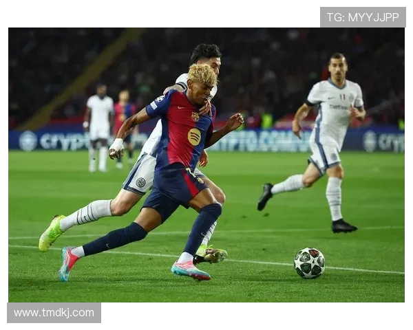 巴萨与黄潜海外赛或与美国大学橄榄球赛时间冲突引关注